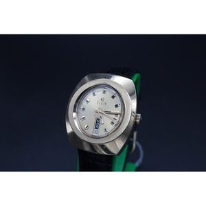 Vintage 1970s Elgin Automatic Day-Date Cushion Case Watch – New Leather Strap